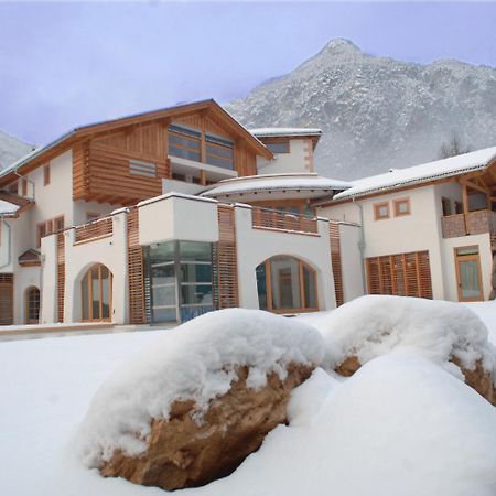 Castelir Suite Hotel Panchia Eksteriør billede