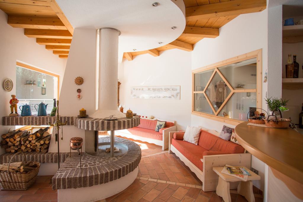 Castelir Suite Hotel Panchia Eksteriør billede