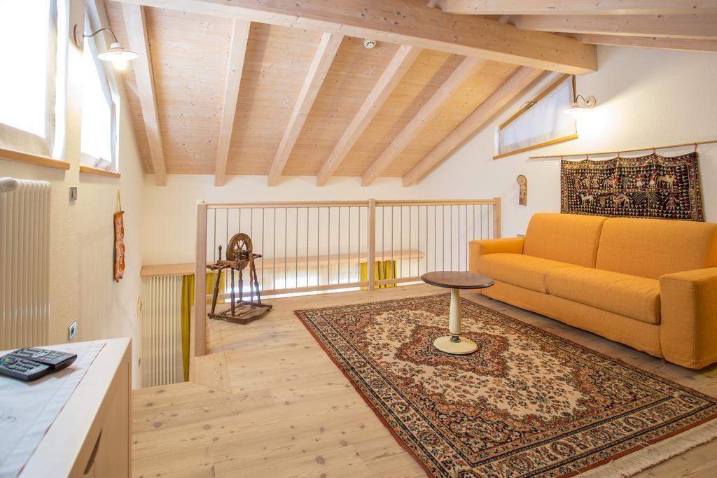 Castelir Suite Hotel Panchia Værelse billede